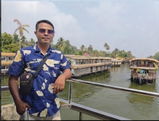 Tushar Bhardwaj review photo