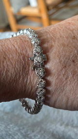 Sondra review photo