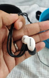 Gyanesh Goutam review photo