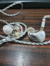 Tomin james review photo
