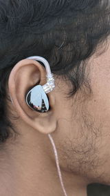 Abhishek review photo