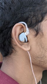 Abhishek review photo