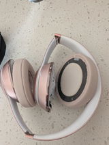 L C-Hill review photo