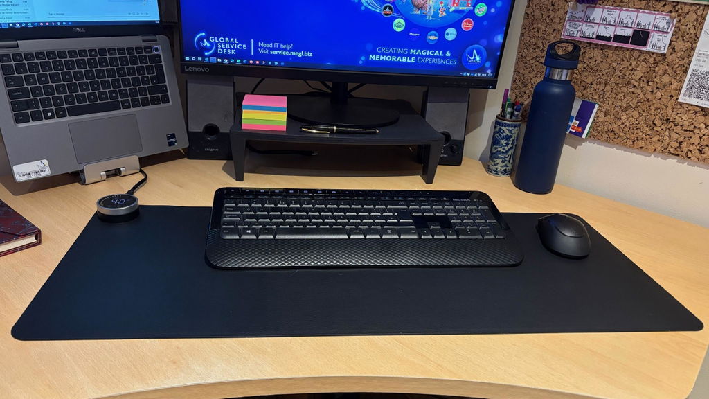 The Hand Warmer - Heated Desk Mat (Classic)