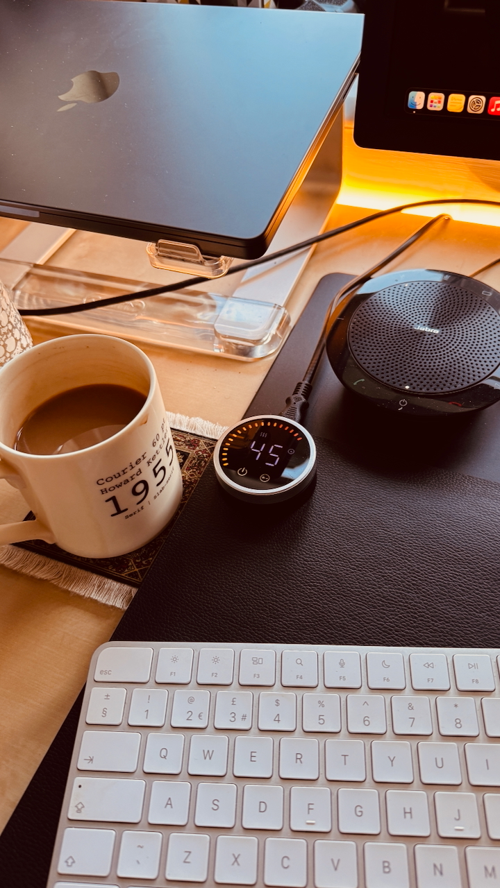 The Hand Warmer - Heated Desk Mat (Classic)
