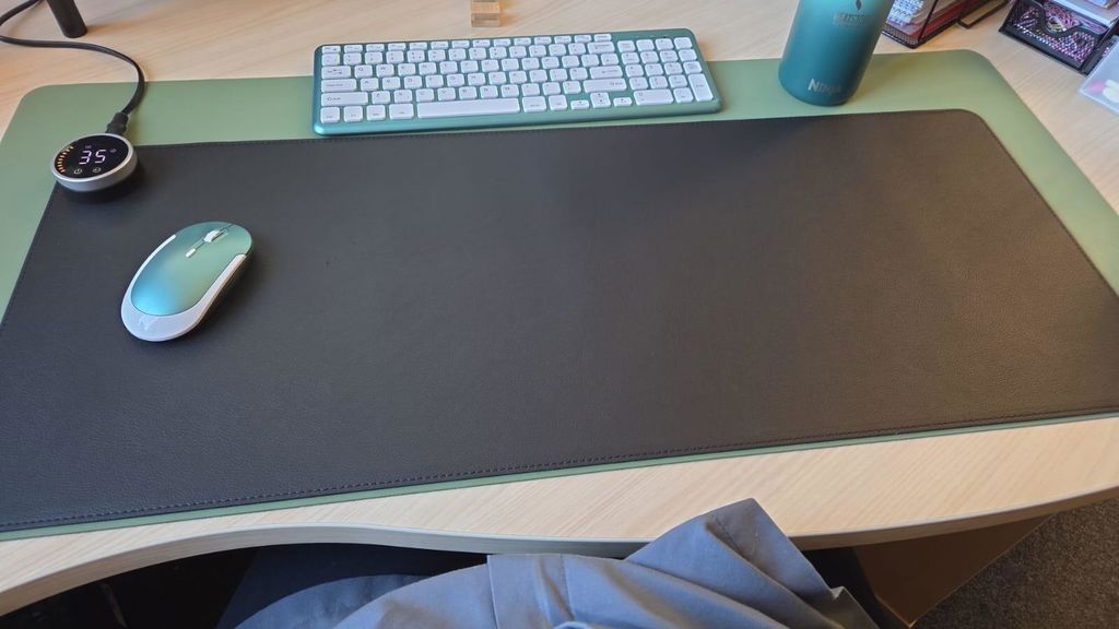 The Hand Warmer - Heated Desk Mat (Classic)