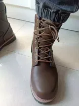 Upton Dutt review photo