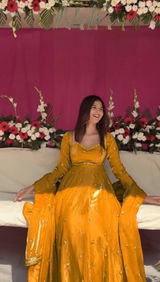 Zainab Fatima review photo