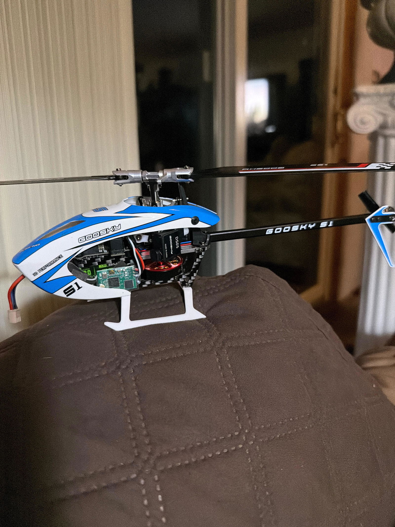 Goosky Legend S1 Helicopter (BNF) - Blue – HeliDirect
