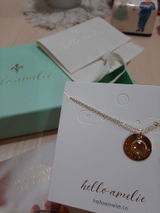 September R. review photo