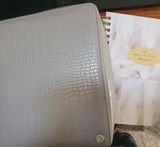 ORIGINAL 2023 Daily Planner: Rosa