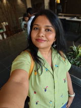 Ishita Saha review photo