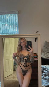 Samantha Smith review photo