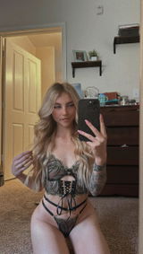 Samantha Smith review photo