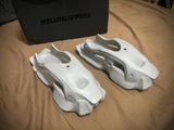S. review photo