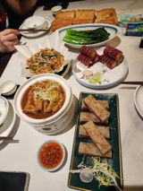 Lee Fook Ying review photo