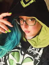 Ivy review photo