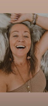 Deanna review photo