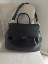 Corinne S. review photo