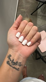 Andreea Oprisan review photo
