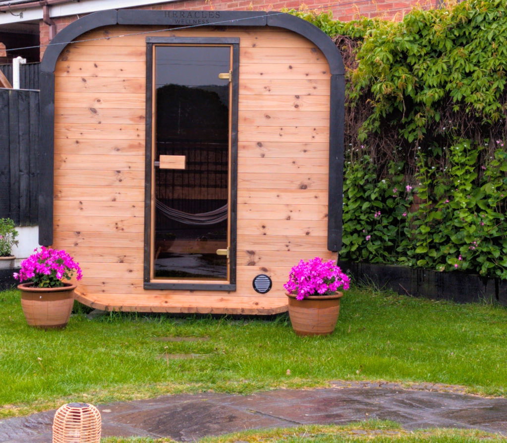 Camilla 3–4 Person Traditional Outdoor Sauna Complete Kit