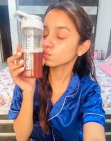 Anushka borade review photo