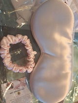 100% Silk 3D Pillow soft Eye Mask for sleeping with memory foam