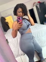 Monae review photo