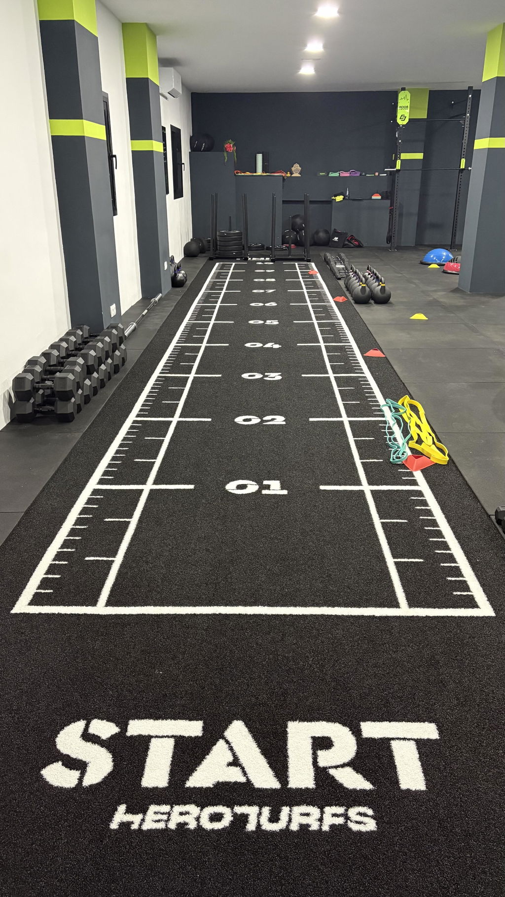Pista de césped de alto rendimiento con marcaje - Modelo Valhalla One