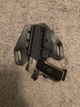 Richard Samuel review photo