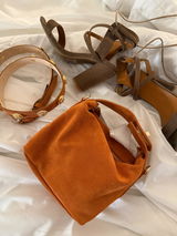Amber review photo