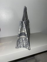 M.F. review photo