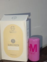 SM review photo