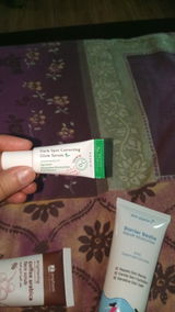 Qurat Ulain review photo