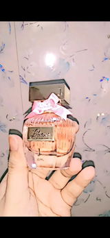 Liliane review photo