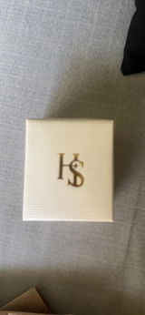 HK review photo