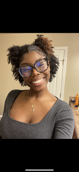 Deandra R. review photo