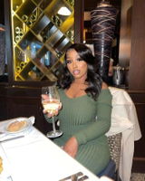 Renee haye review photo