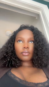 Aicha Freitas review photo