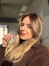 Adela Suciu review photo