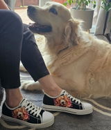 Women's Low-Top Trainers featuring Golden Retriever Paper Quilling Effect Design