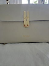 Dina review photo
