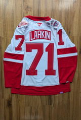 Mitchell Ellis review photo