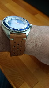 D R. review photo
