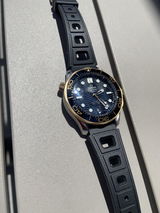 E.R. review photo