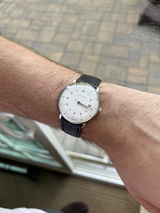 A.M. review photo