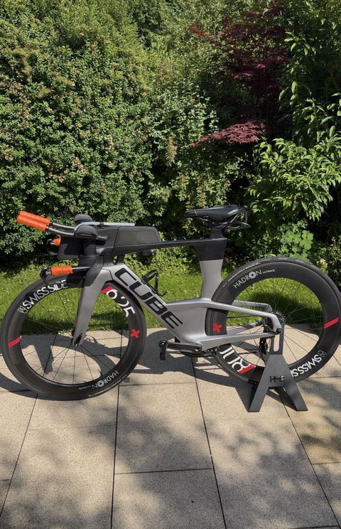 HMB Bike Stand