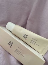 Nour review photo