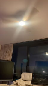 Tom review photo
