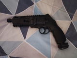 K. review photo